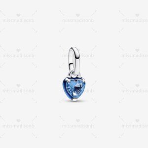 Pandora Pandora ME Blue Chakra Heart Mini Dangle Charm